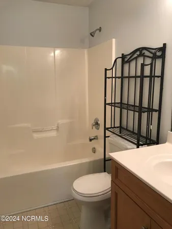 $1,795 | 1794 Liz Lane Northeast, Leland, NC 28451