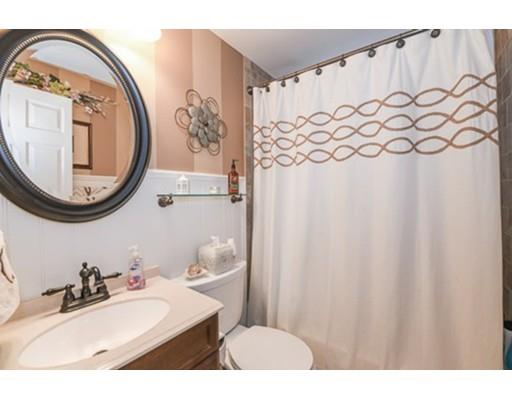 104 Beal Road Waltham, MA 02453 - Photo 7 of 20