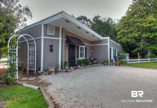 575 Morphy Avenue Fairhope, AL 36532 - Photo 5 of 24