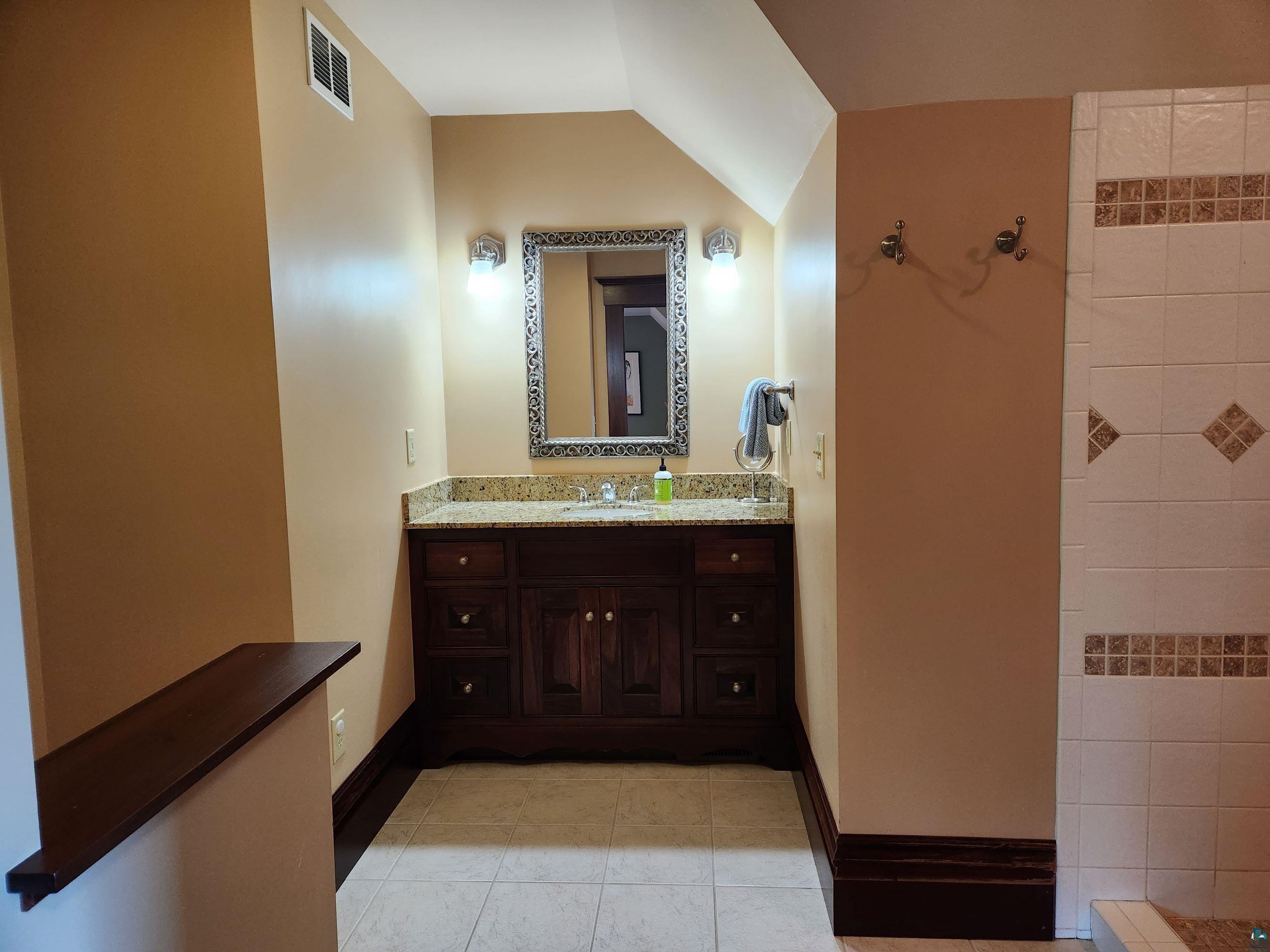 621 Rittenhouse Avenue Bayfield, WI 54814 - Photo 25 of 49 Pimary bath vanity