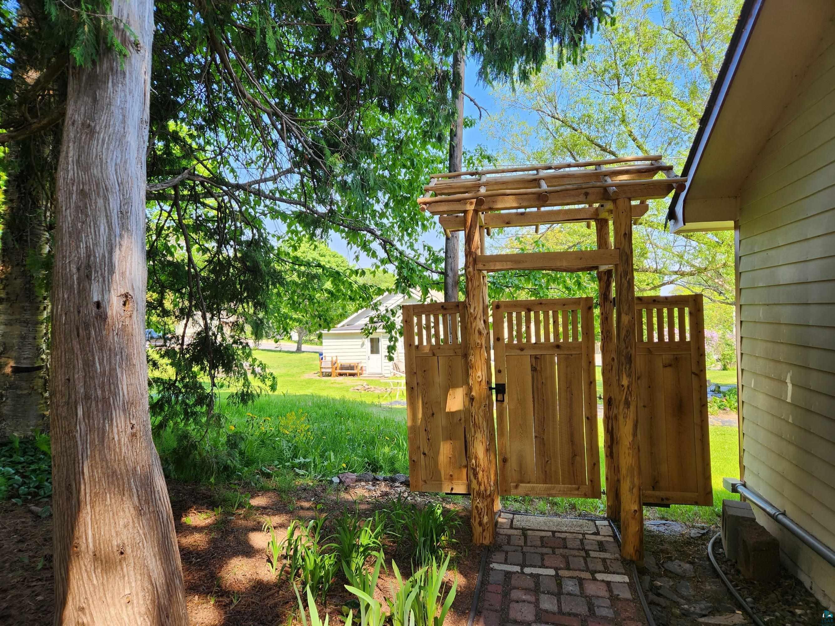 621 Rittenhouse Avenue Bayfield, WI 54814 - Photo 41 of 49 Built by a local artist
