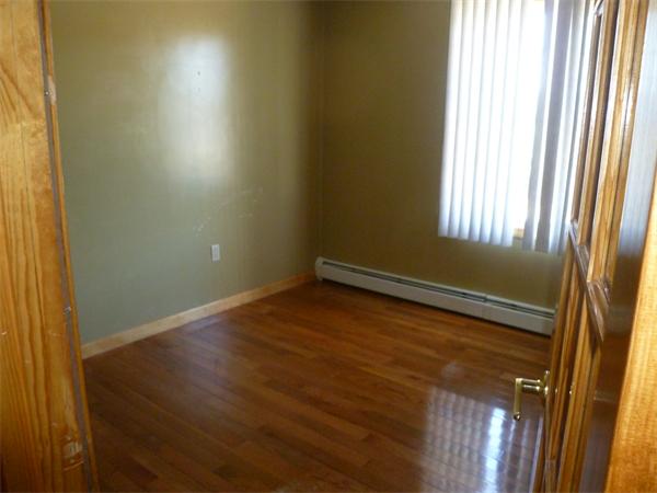 396 Bay Fall River Fall River, MA 02724 - Photo 11 of 20 Gallery Image 11