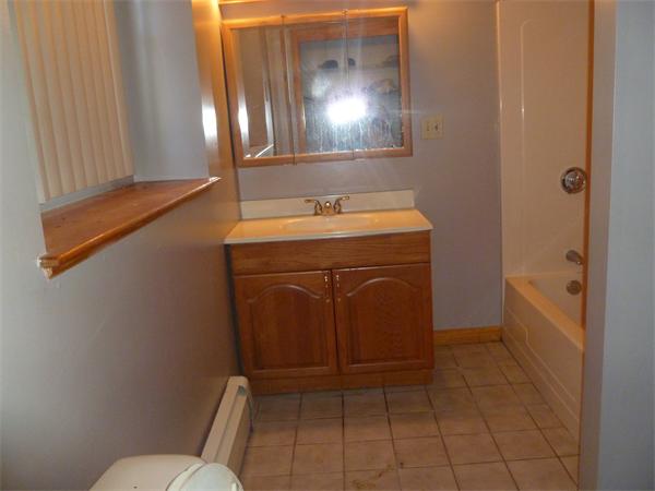 396 Bay Fall River Fall River, MA 02724 - Photo 16 of 20 Gallery Image 16