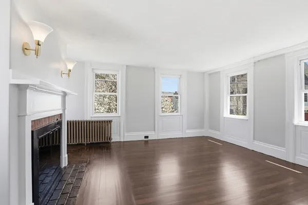 $825,000 | 16 Pleasant Street, Salem, MA 01970