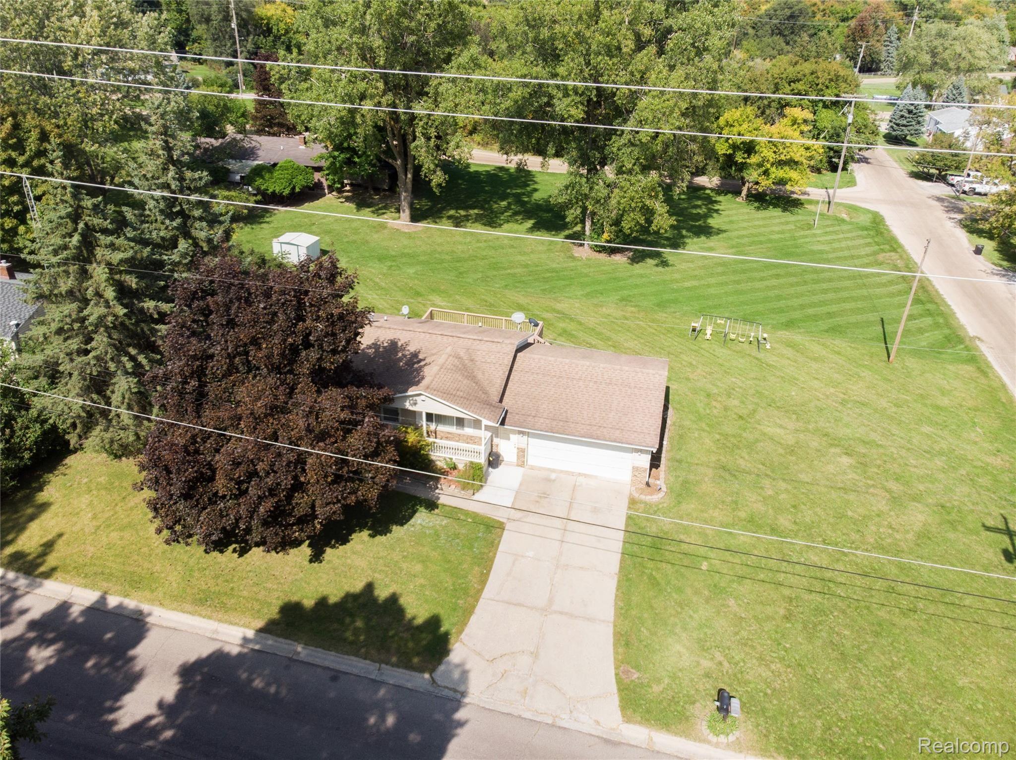 4074 Beveridge Road Flint, MI 48532 - Photo 18 of 21 4074 Beveridge - Aerial 2.jpg