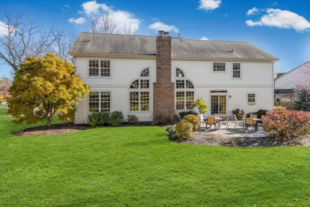 $619,900 | 786 Providence Lane, Crystal Lake, IL 60012