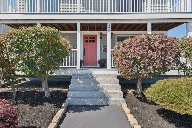 $1,395,000 | 242 Veranda Street, Portland, ME 04103