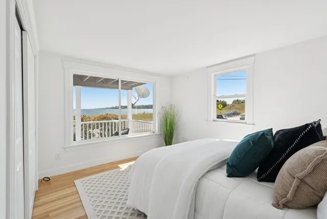 $1,395,000 | 242 Veranda Street, Portland, ME 04103