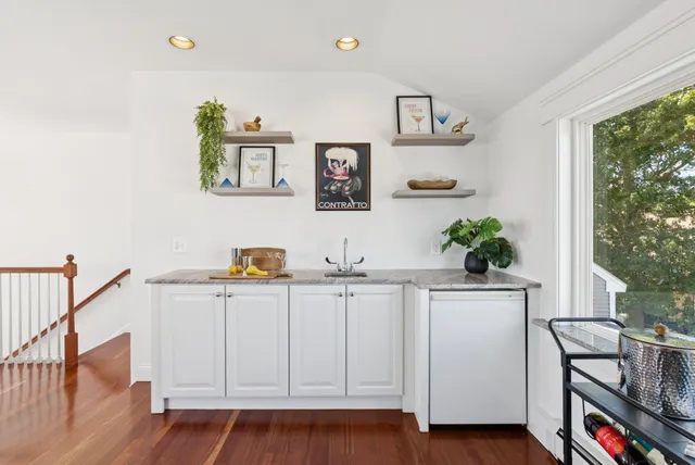 $1,395,000 | 242 Veranda Street, Portland, ME 04103