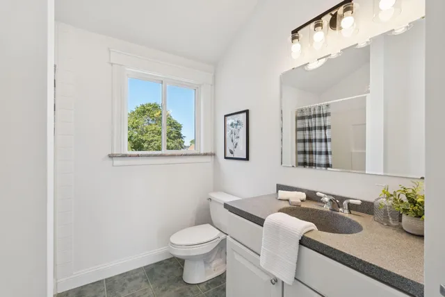 $1,395,000 | 242 Veranda Street, Portland, ME 04103