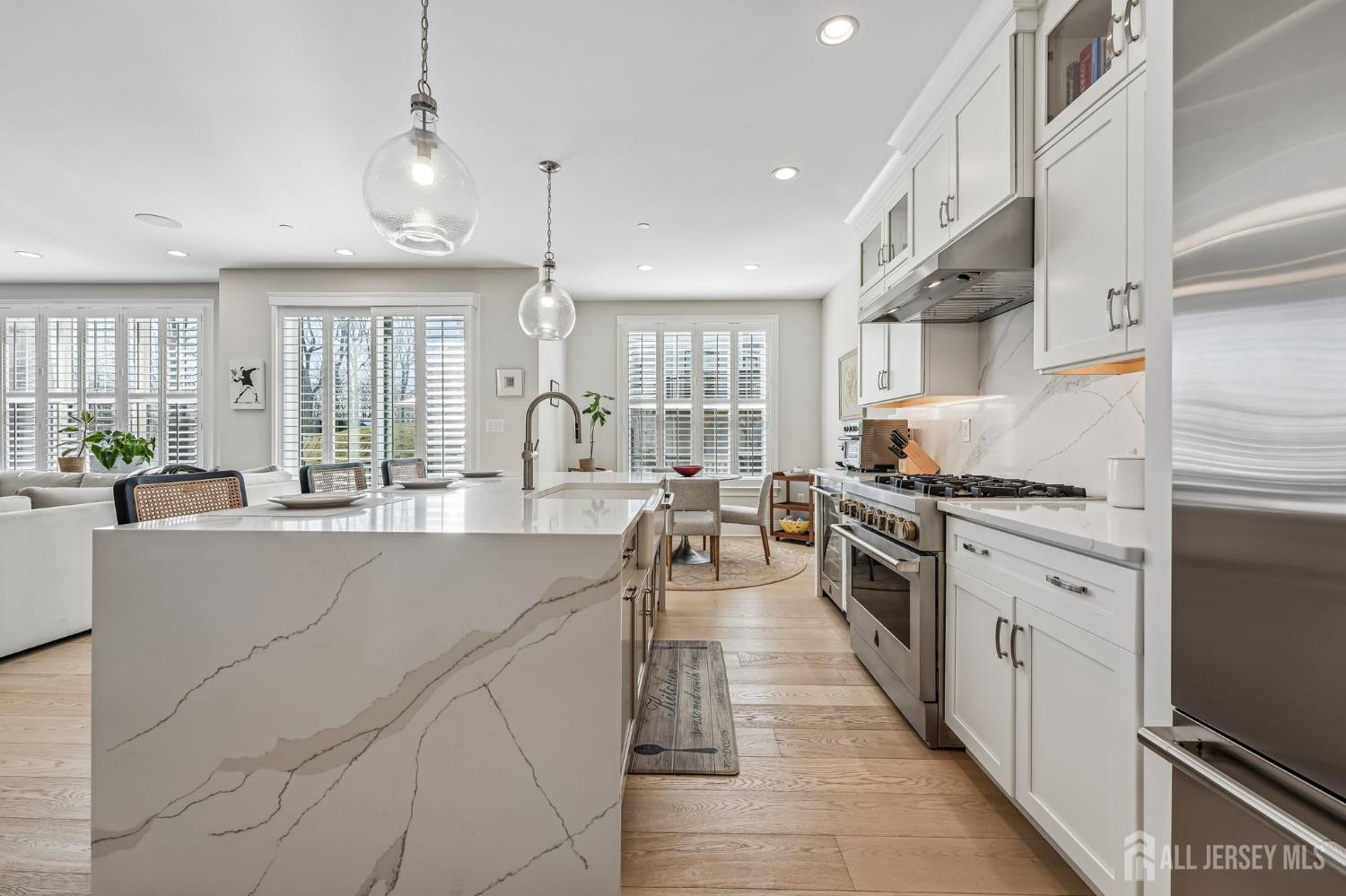 14 Chelsea Road Warren, NJ 07059 - Photo 13 of 45