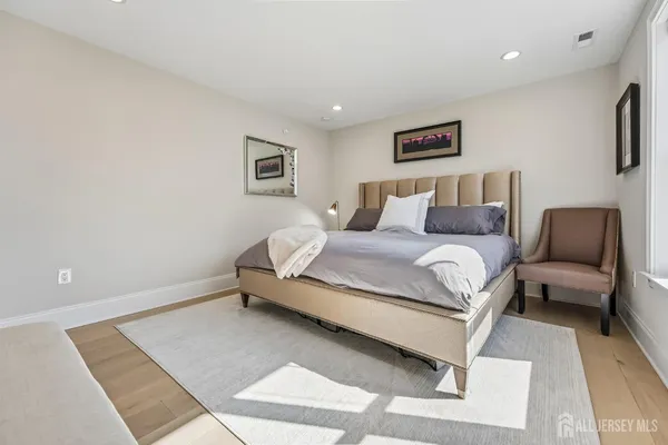 $1,399,000 | 14 Chelsea Road, Warren, NJ 07059