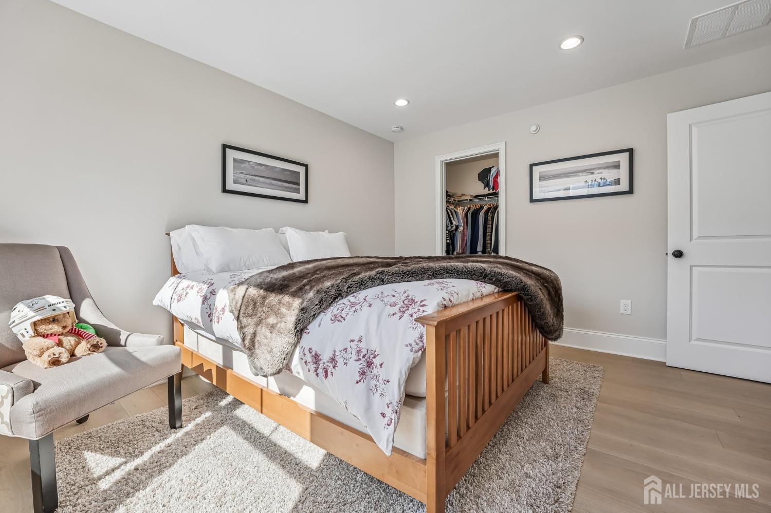 14 Chelsea Road Warren, NJ 07059 - Photo 26 of 45