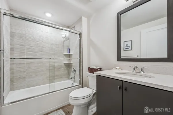 $1,399,000 | 14 Chelsea Road, Warren, NJ 07059