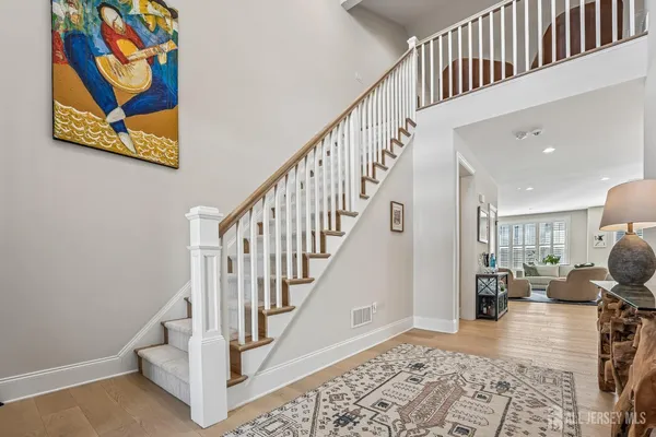 $1,399,000 | 14 Chelsea Road, Warren, NJ 07059