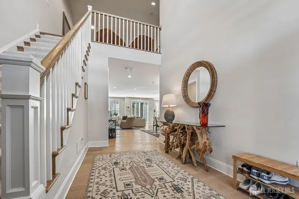 $1,399,000 | 14 Chelsea Road, Warren, NJ 07059