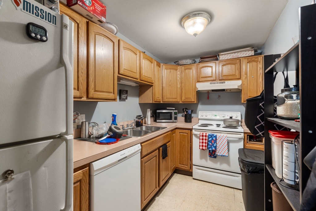 688 Boston Post Road East, Unit 100 Marlborough, MA 01752 - Photo 6 of 17