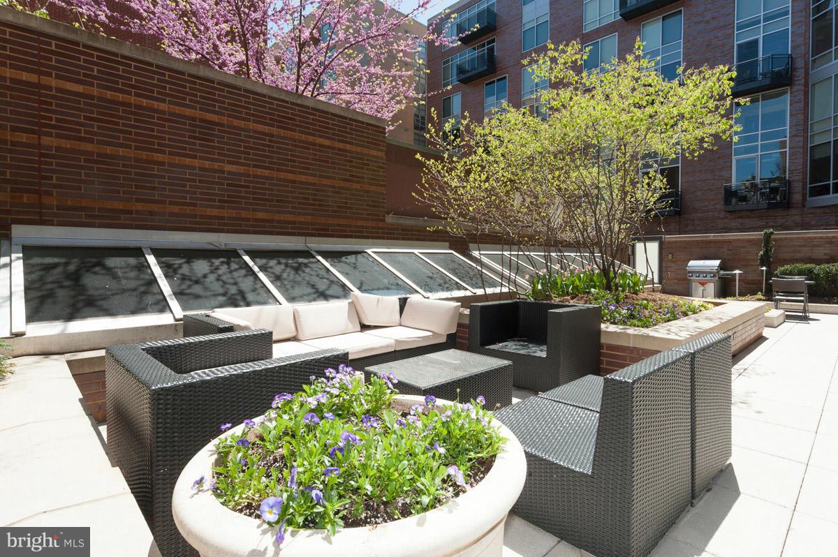 1515 15th Street Northwest, Unit 402 Washington, DC 20005 - Photo 25 of 29 Exterior (Rear)
