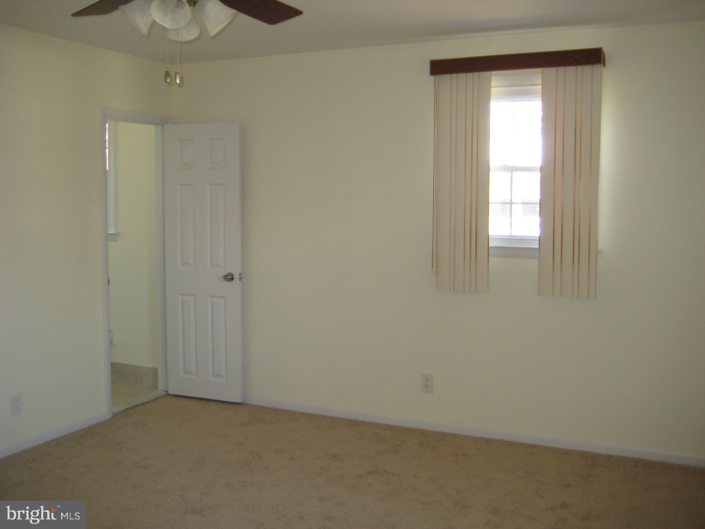 9258 Laramie Road Philadelphia, PA 19115 - Photo 12 of 23 Gallery Image 12