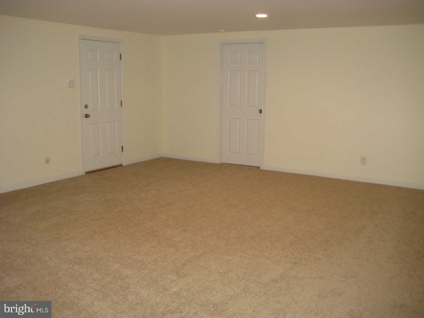 9258 Laramie Road Philadelphia, PA 19115 - Photo 20 of 23 Gallery Image 20