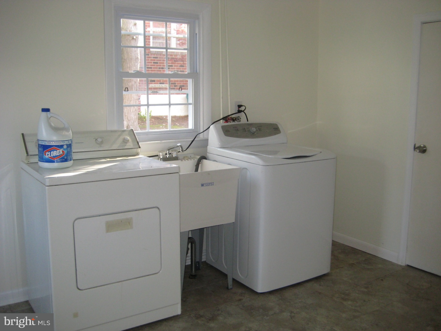 9258 Laramie Road Philadelphia, PA 19115 - Photo 22 of 23 Gallery Image 22