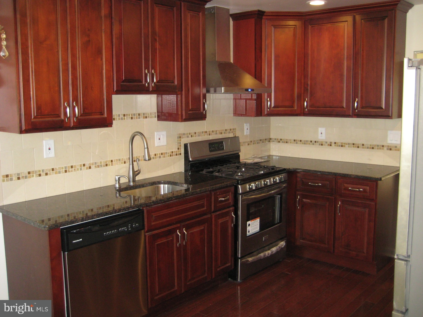 9258 Laramie Road Philadelphia, PA 19115 - Photo 6 of 23 Gallery Image 6