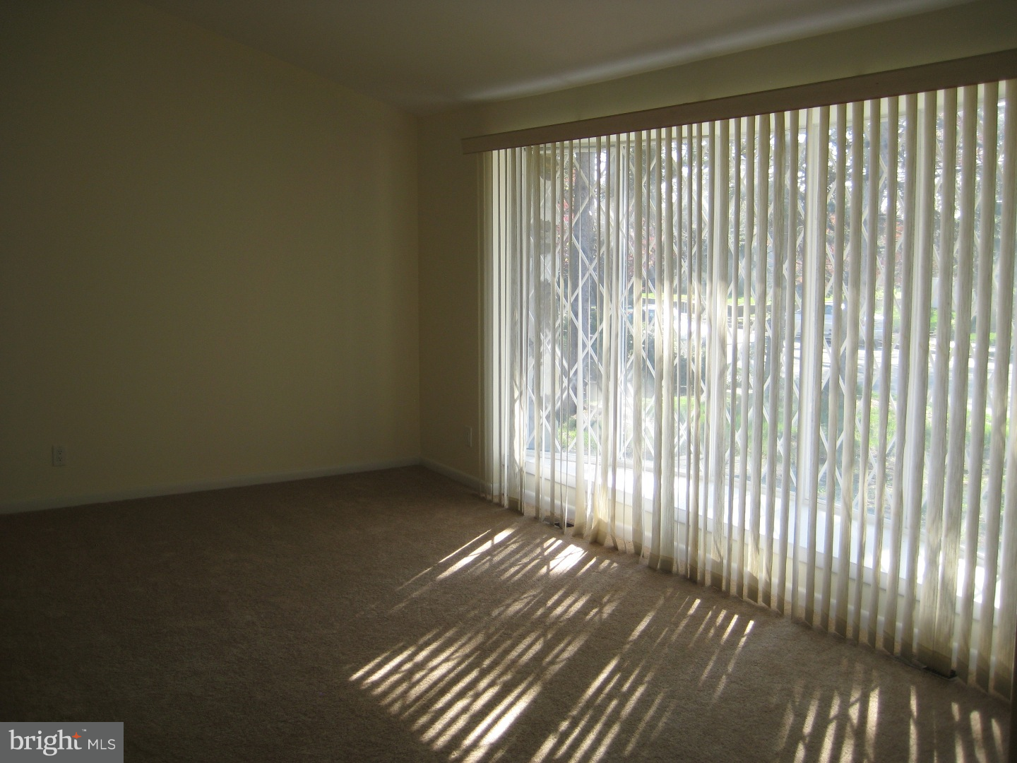9258 Laramie Road Philadelphia, PA 19115 - Photo 9 of 23 Gallery Image 9