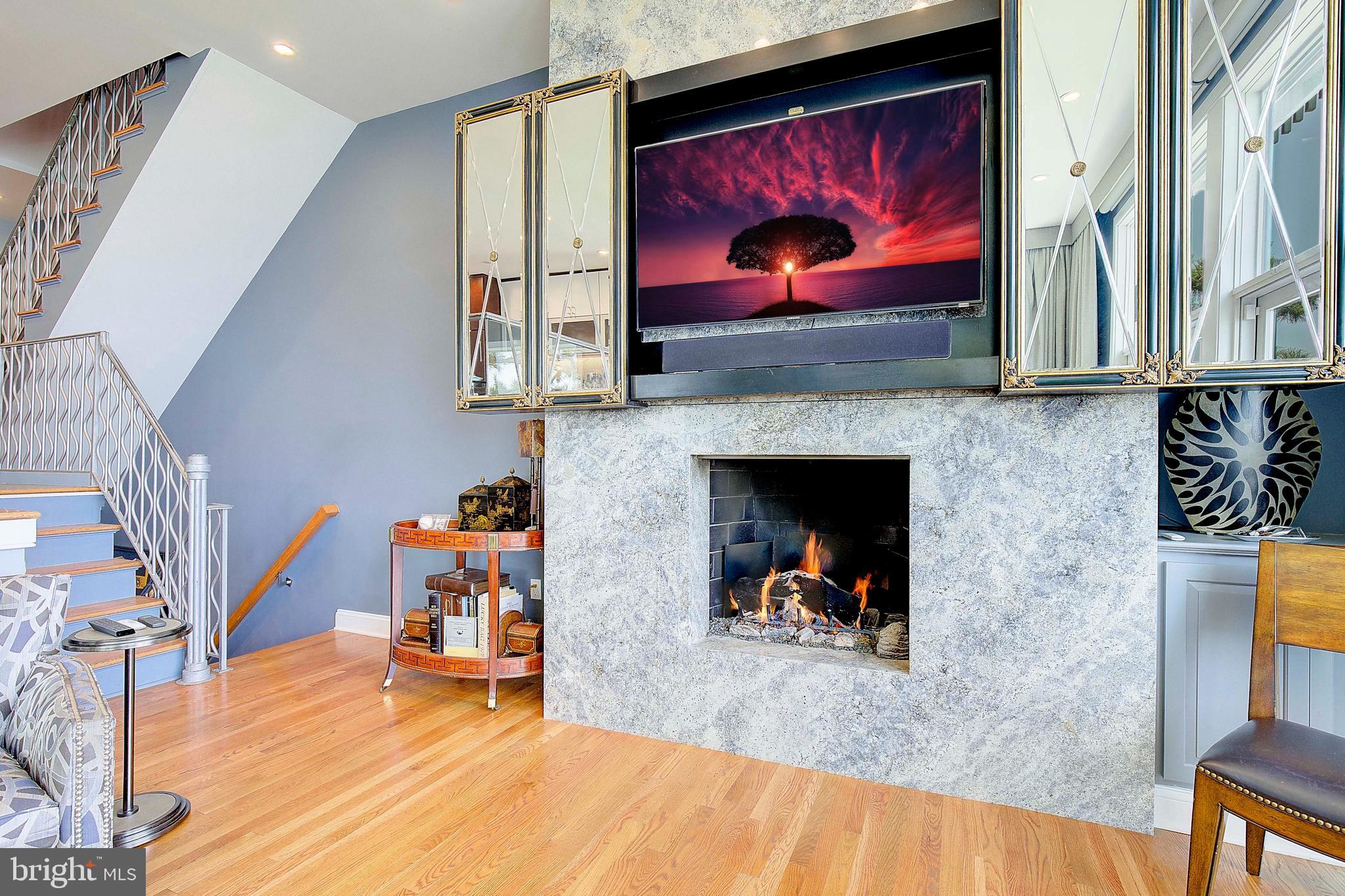 8 Eastern Avenue Annapolis, MD 21403 - Photo 17 of 55 a view of a livingroom with furniture and a fireplace