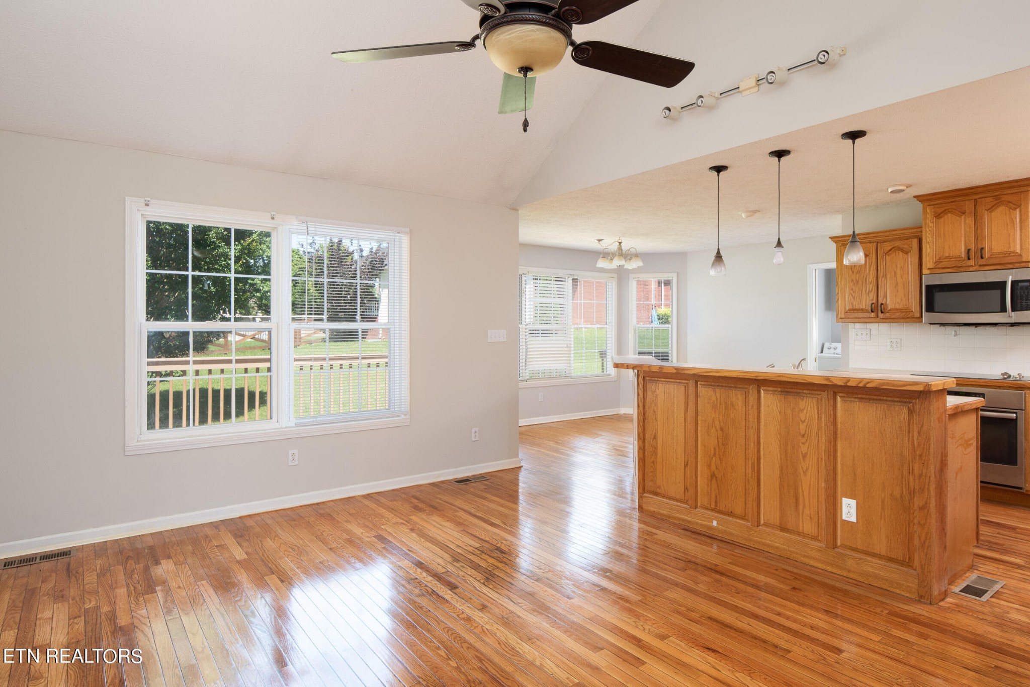 265 Pecan Circle Corryton, TN 37721 - Photo 8 of 21
