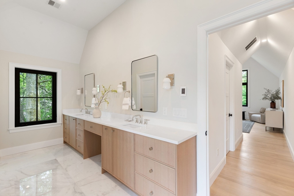 92 Hill Street Lexington, MA 02421 - Photo 34 of 41