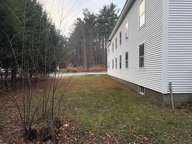 $250,000 | 40 Charlonne Street, Jaffrey, NH 03452