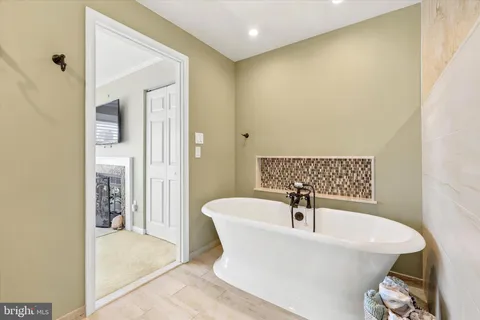 $739,000 | 710 Harbour Cove, Somers Point, NJ 08244