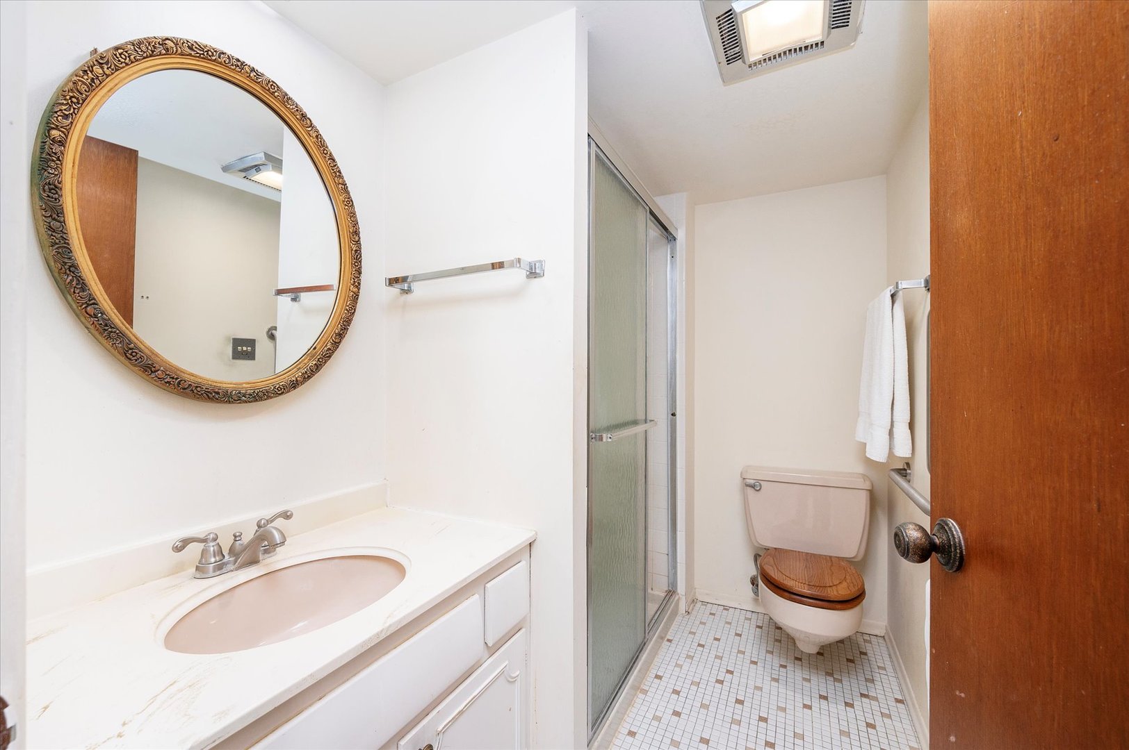 100 West Butterfield Road, Unit 302N Elmhurst, IL 60126 - Photo 12 of 23 Gallery Image 12