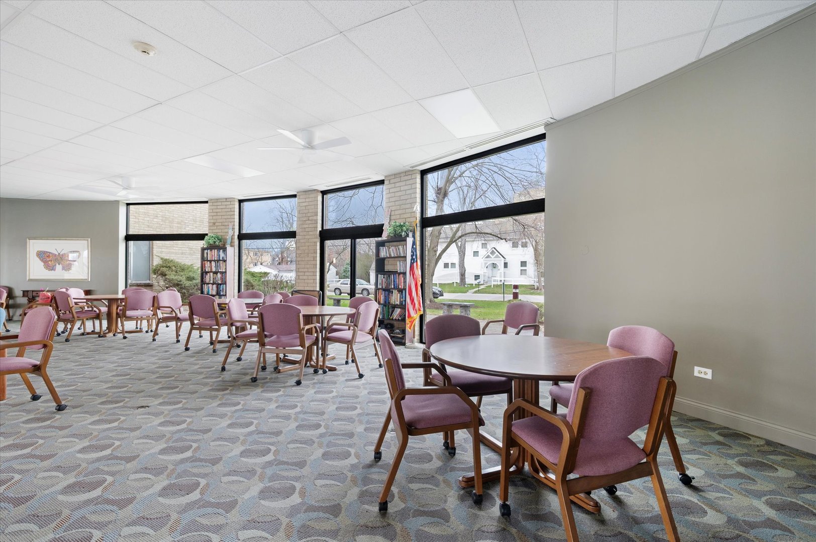 100 West Butterfield Road, Unit 302N Elmhurst, IL 60126 - Photo 21 of 23 Gallery Image 21
