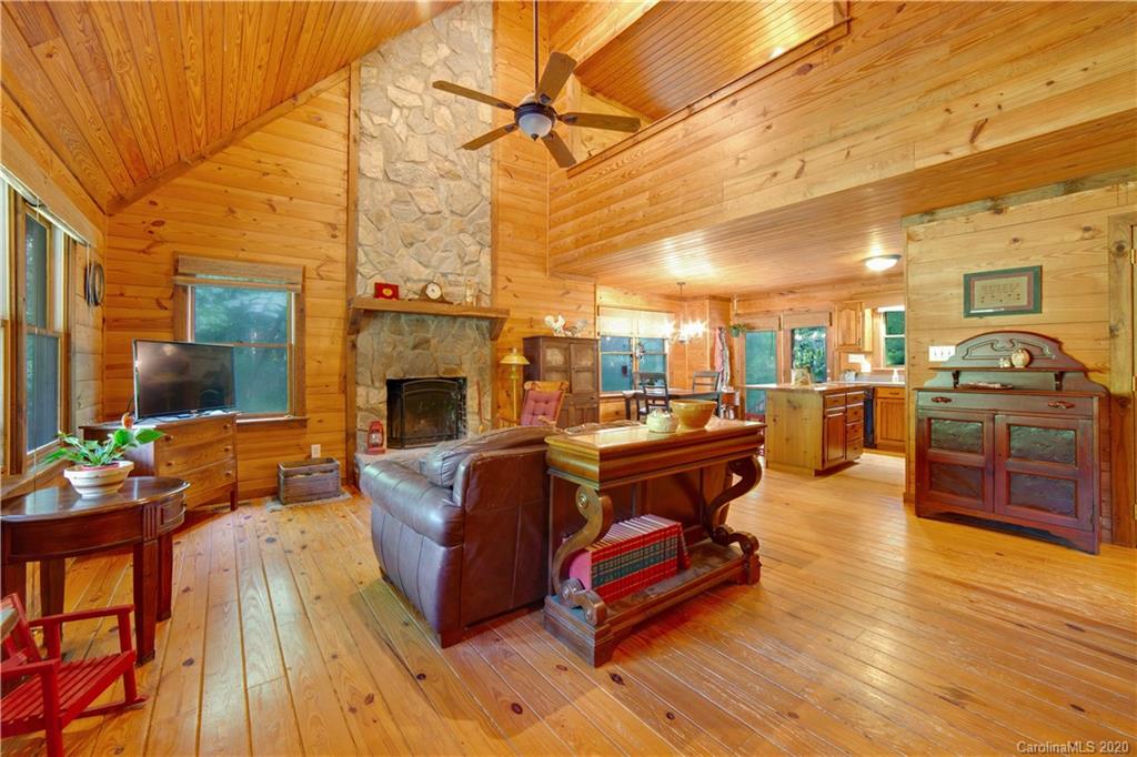 9418 Deer Run Road Waxhaw, NC 28173 - Photo 5 of 31 Gallery Image 5