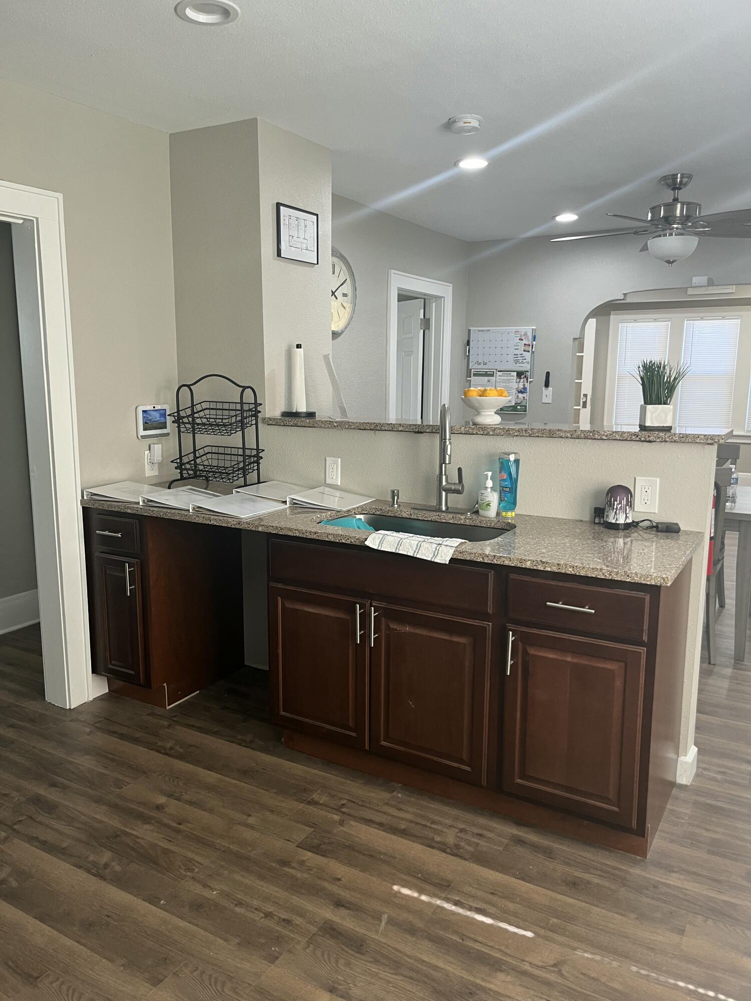 3941 North 12th Street Milwaukee, WI 53206 - Photo 5 of 15 IMG_7207