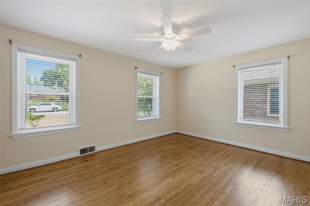 216 Turf Court Webster Groves, MO 63119 - Photo 18 of 37