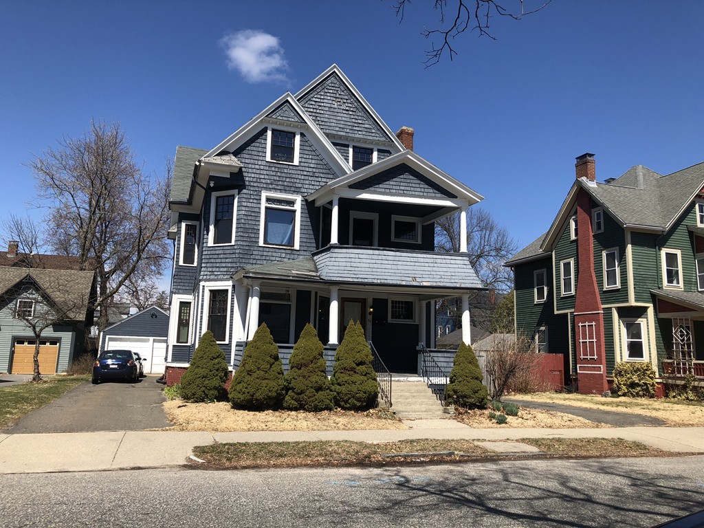 82 Garfield Street Springfield, MA 01108 - Photo 1 of 7 a front view of a house