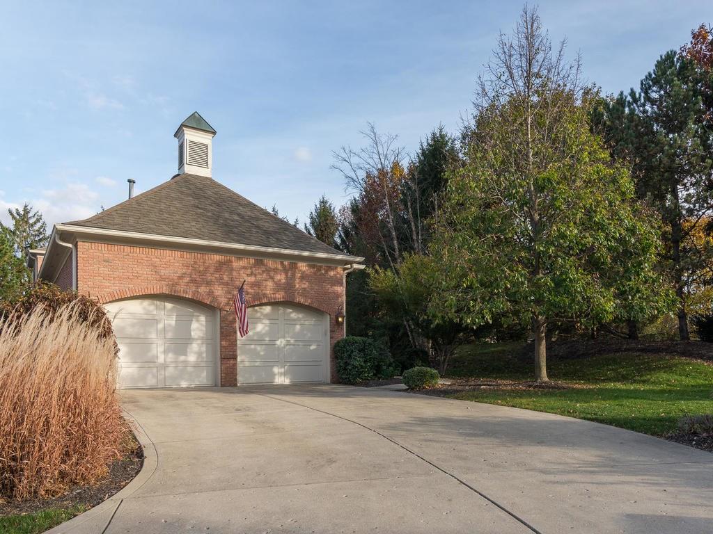 10745 Club Chase Fishers, IN 46037 - Photo 2 of 24 Gallery Image 2