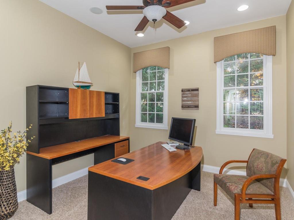 10745 Club Chase Fishers, IN 46037 - Photo 14 of 24 Gallery Image 14