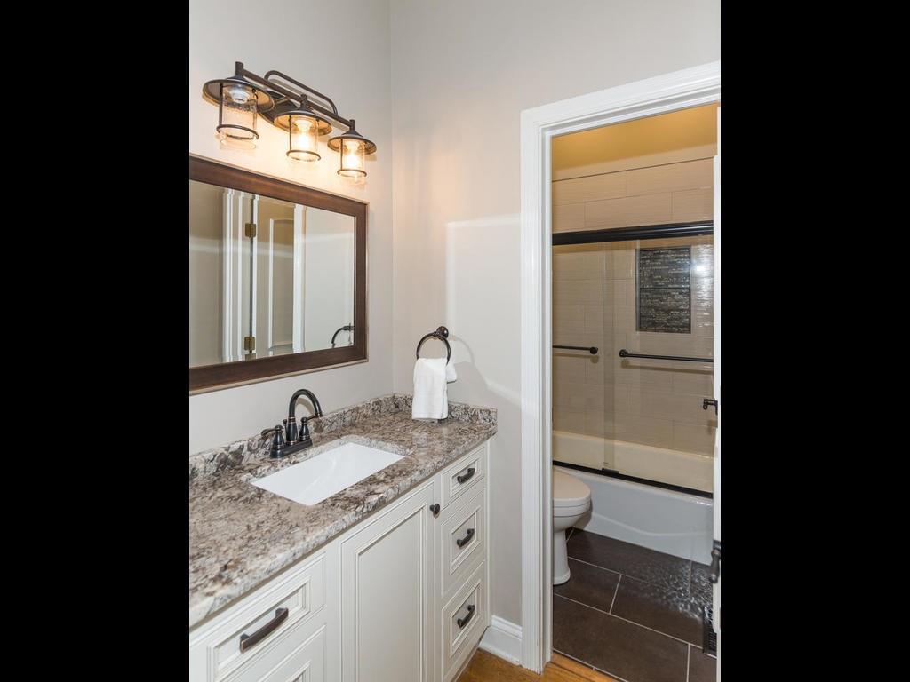 10745 Club Chase Fishers, IN 46037 - Photo 17 of 24 Gallery Image 17