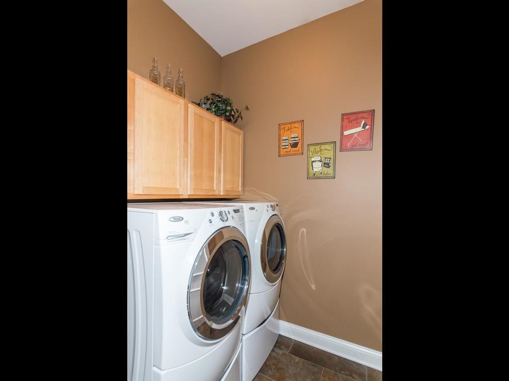 10745 Club Chase Fishers, IN 46037 - Photo 22 of 24 Gallery Image 22