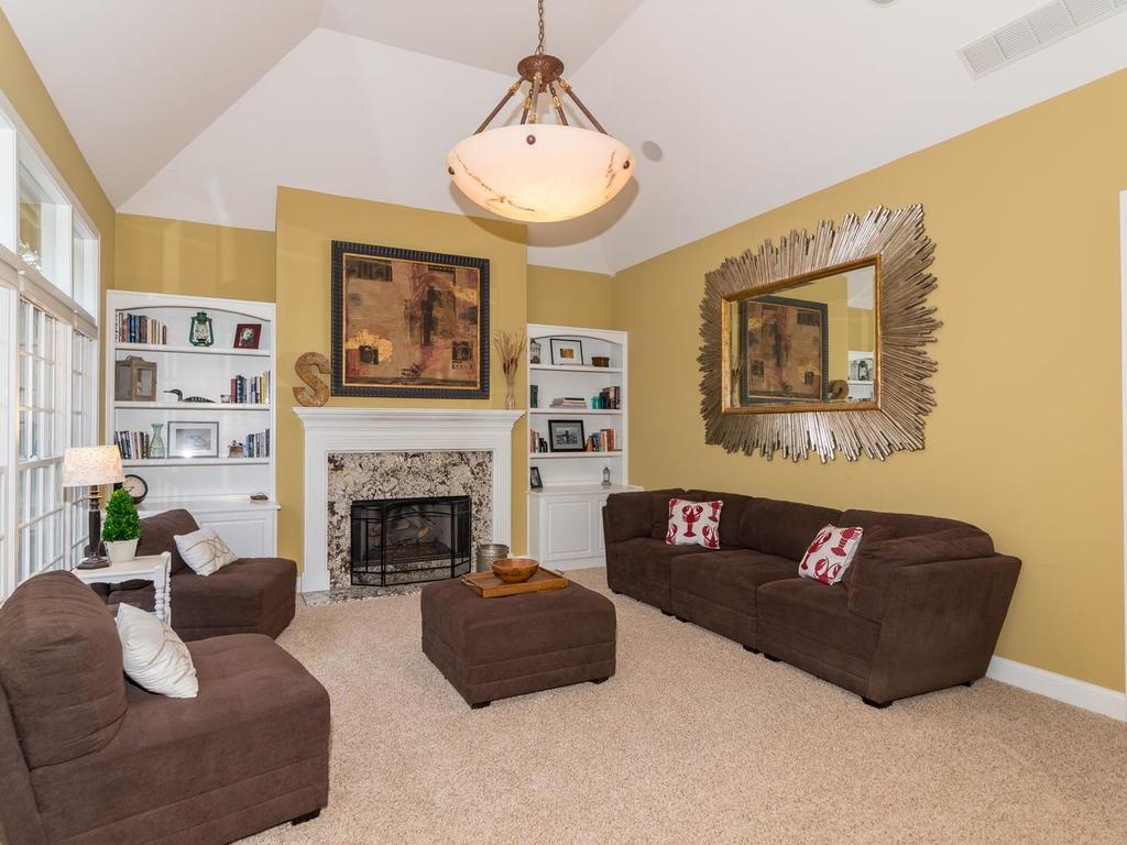 10745 Club Chase Fishers, IN 46037 - Photo 7 of 24 Gallery Image 7