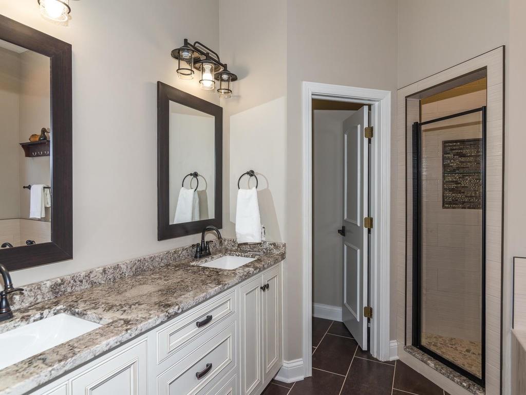 10745 Club Chase Fishers, IN 46037 - Photo 10 of 24 Gallery Image 10