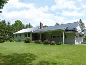 916 Bluff Road Newport, VT 05855 - Photo 1 of 14 Gallery Image 1