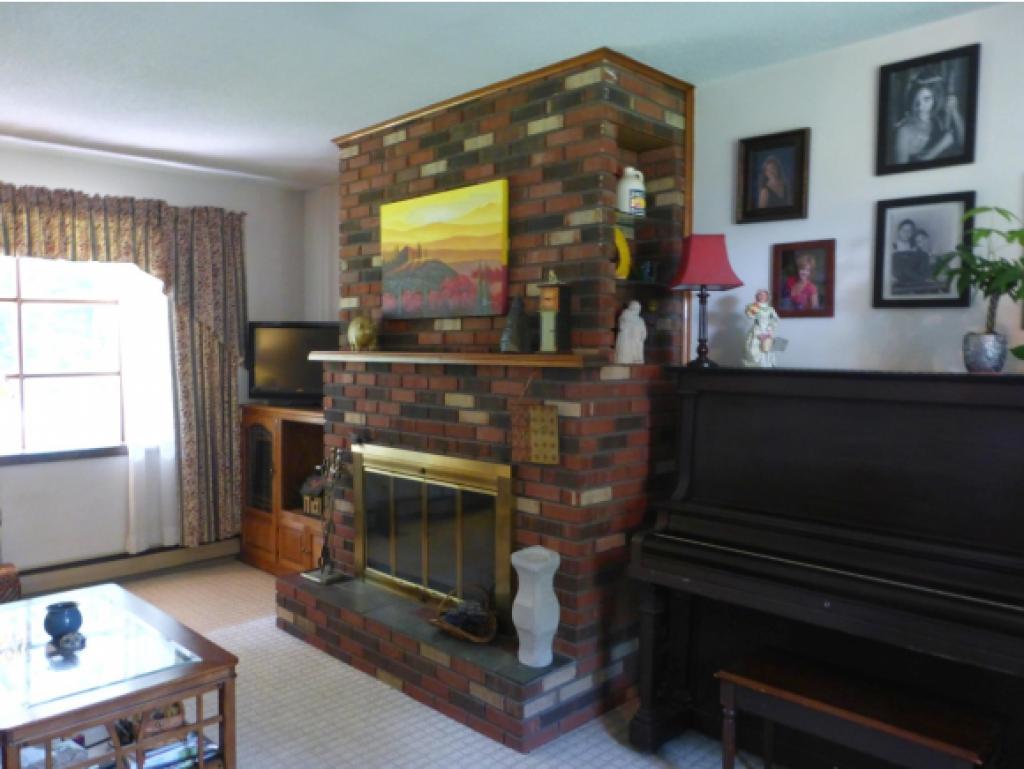916 Bluff Road Newport, VT 05855 - Photo 4 of 14 Gallery Image 4