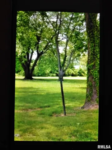 $5,500 | 1600 Mahoney Street, Eldorado, IL 62930