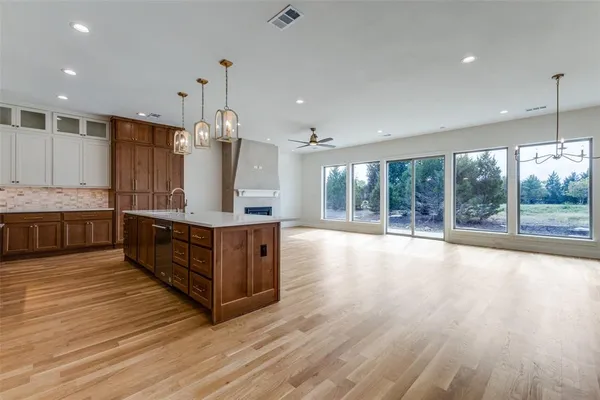 $695,000 | 1646 Governors Boulevard, Heath, TX 75126