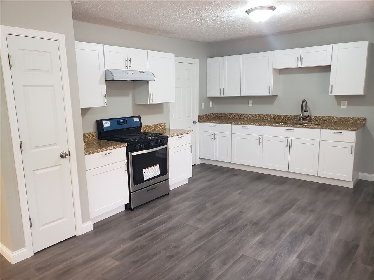 3211 Highcrest Road Rockford, IL 61107 - Photo 6 of 18 Gallery Image 6
