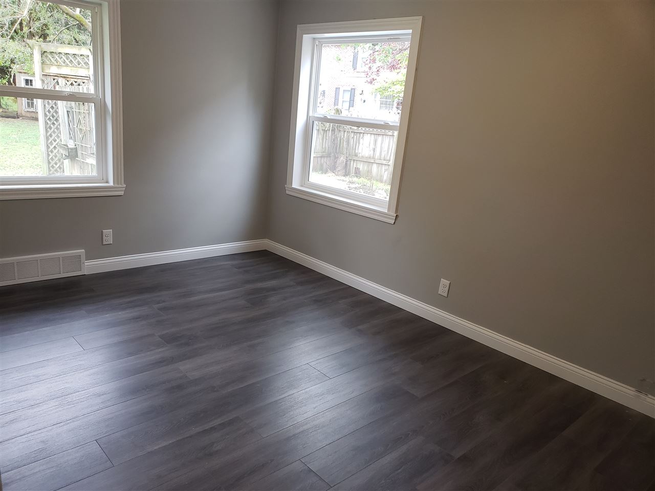 3211 Highcrest Road Rockford, IL 61107 - Photo 10 of 18 Gallery Image 10